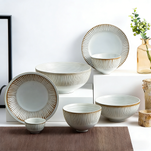 Handmade Japanese Ceramic Dinnerware Set